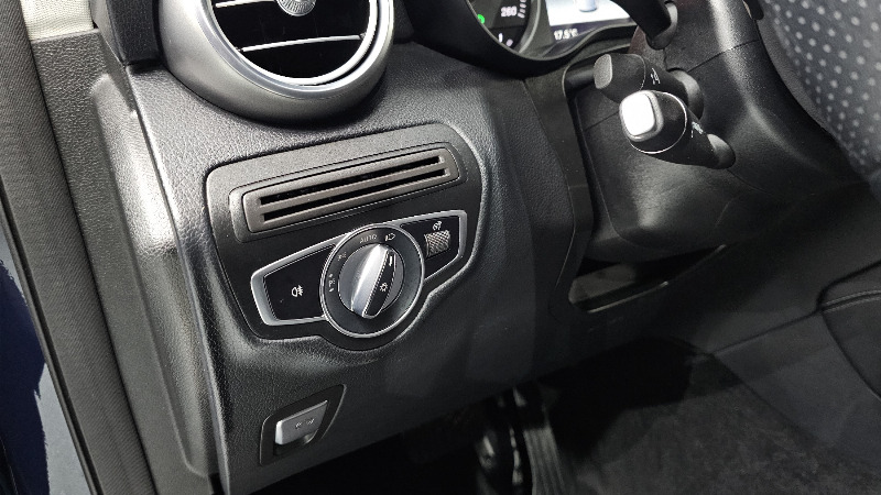 car Mercedes Benz GLC id29565 photo #12