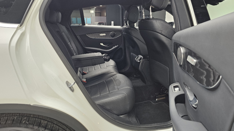 car Mercedes Benz GLC id29568 photo #12