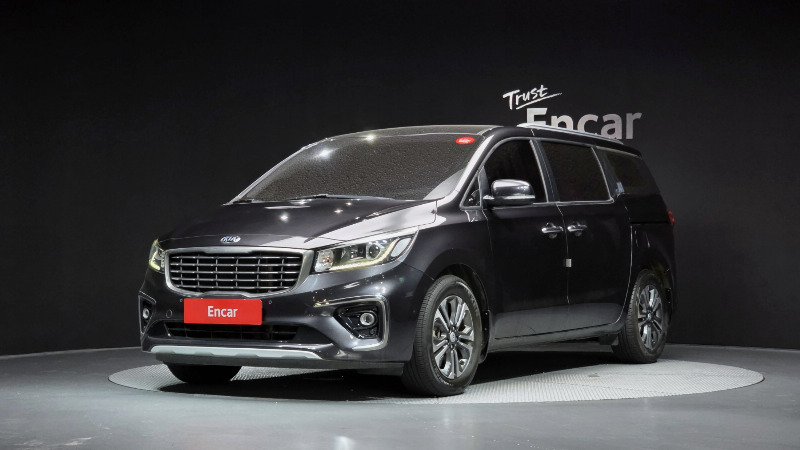 car KIA Carnival id29611 main photo