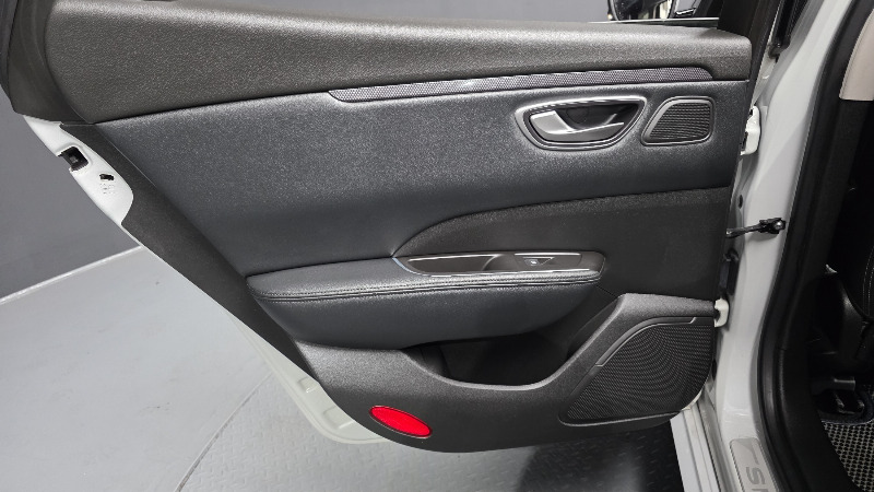 car Renault Samsung SM6 id29684 photo #25