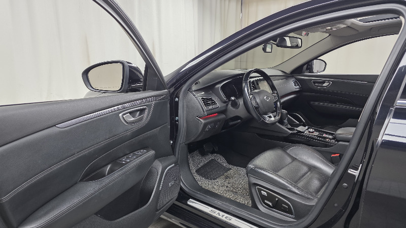 car Renault Samsung SM6 id29685 photo #10