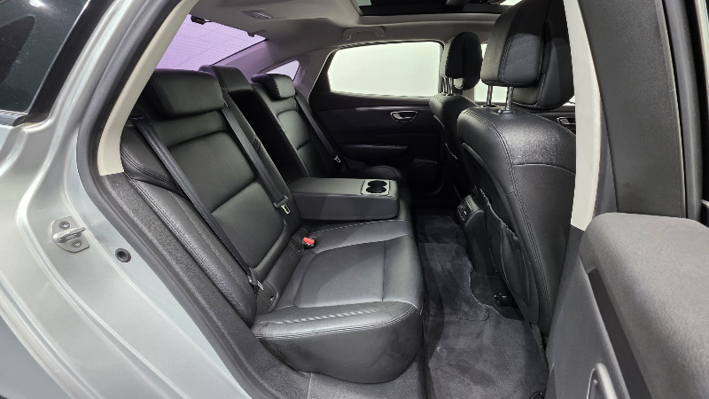 car Renault Samsung SM6 id29687 photo #19