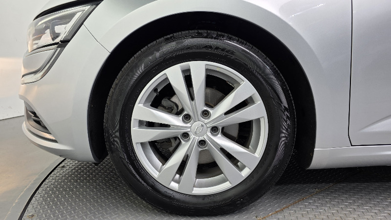 car Renault Samsung SM6 id29687 photo #5