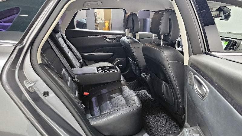 car Renault Samsung SM6 id29689 photo #11