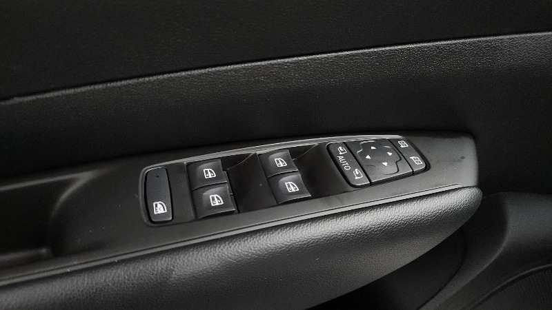 car Renault Samsung SM6 id29719 photo #29