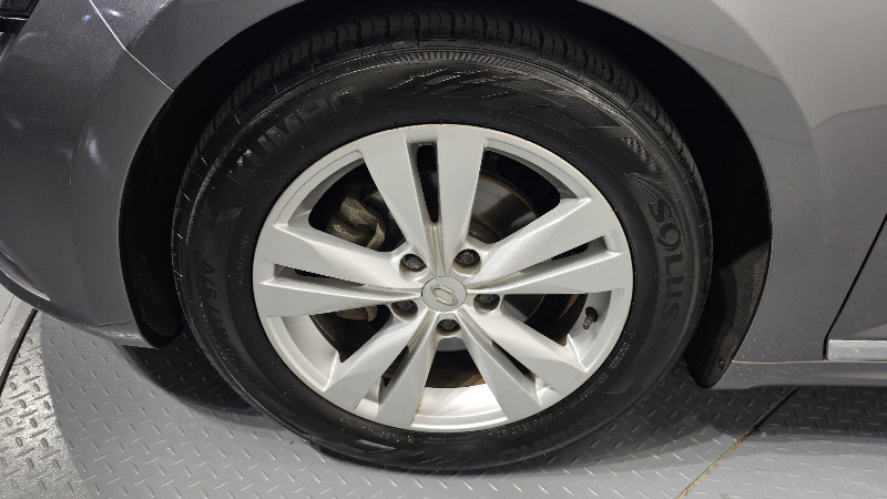 car Renault Samsung SM6 id29740 photo #5