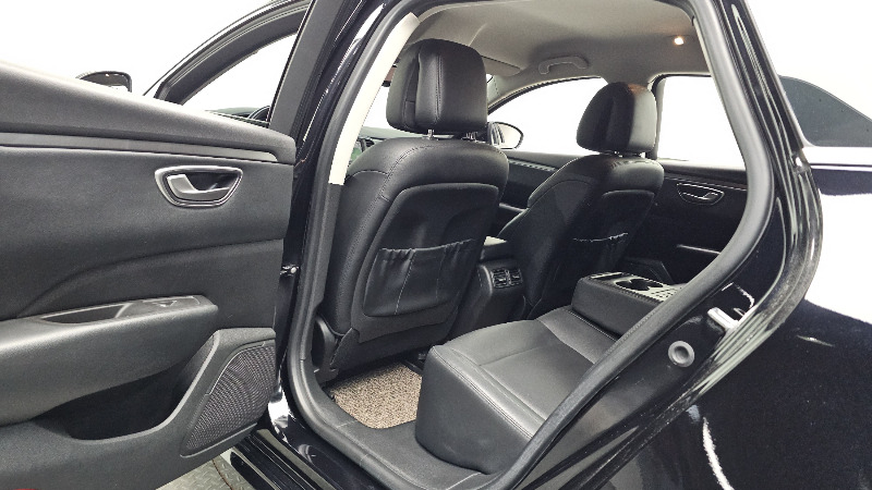 car Renault Samsung SM6 id29797 photo #11