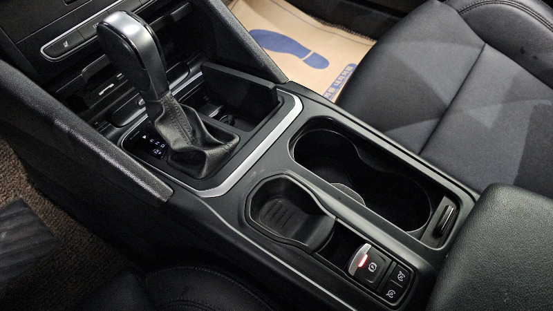 car Renault Samsung SM6 id29797 photo #9