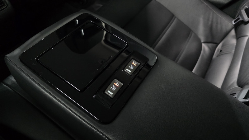 car Renault Samsung SM6 id29801 photo #19