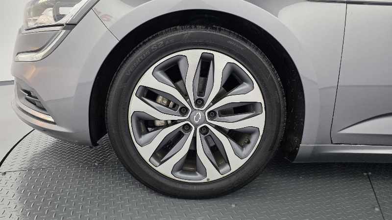 car Renault Samsung SM6 id29801 photo #5
