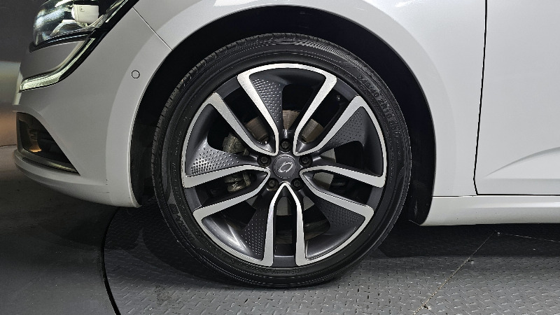 car Renault Samsung SM6 id29853 photo #5
