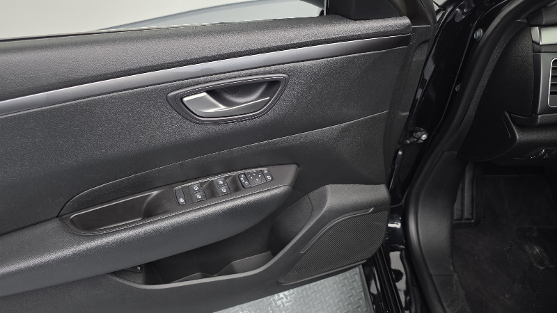 car Renault Samsung SM6 id29879 photo #16