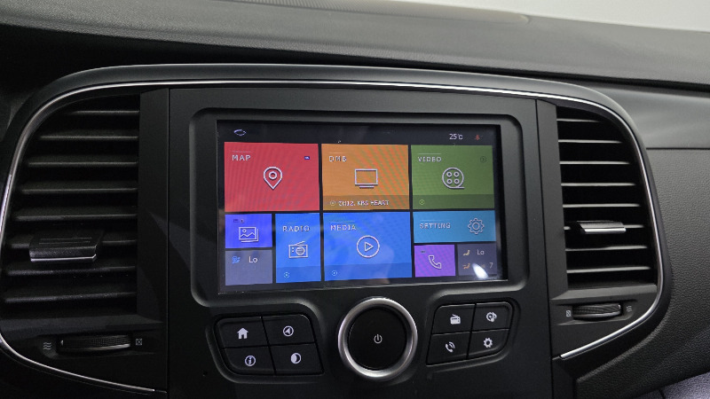 car Renault Samsung SM6 id29879 photo #17