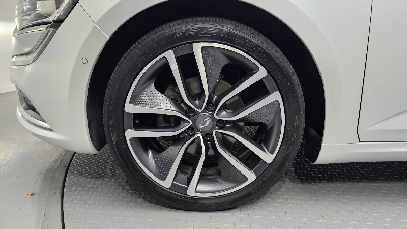 car Renault Samsung SM6 id29889 photo #5