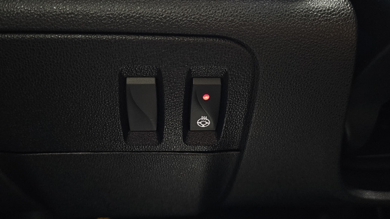 car Renault Samsung SM6 id30002 photo #17