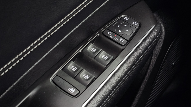 car Renault Samsung SM6 id30002 photo #19