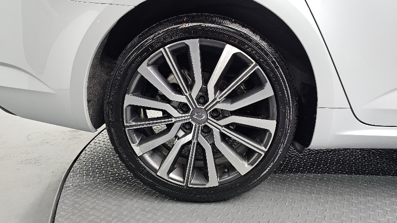 car Renault Samsung SM6 id30002 photo #5