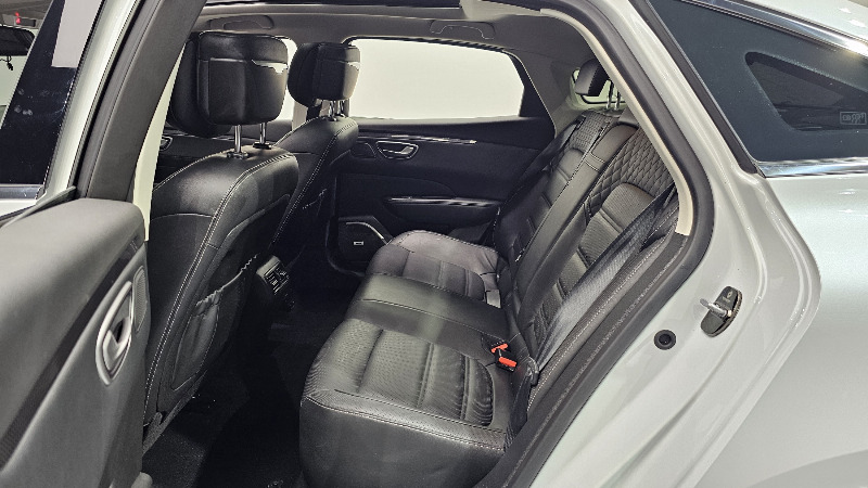 car Renault Samsung SM6 id30009 photo #11