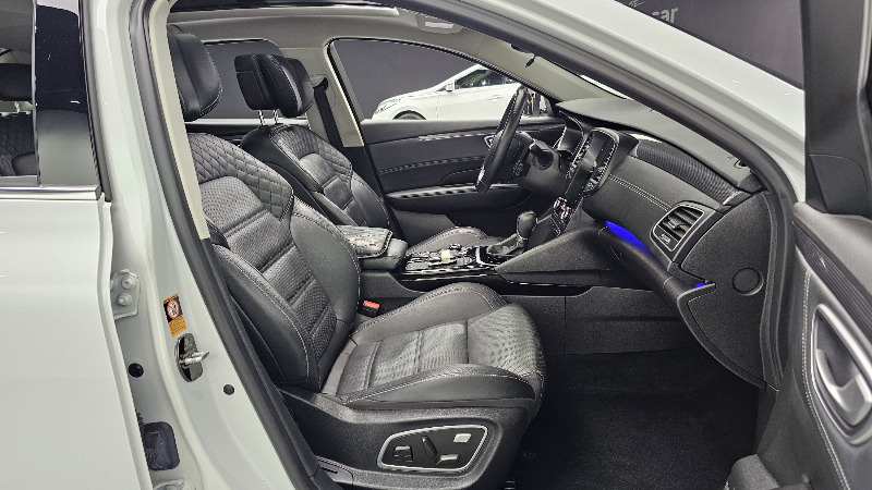 car Renault Samsung SM6 id30009 photo #12
