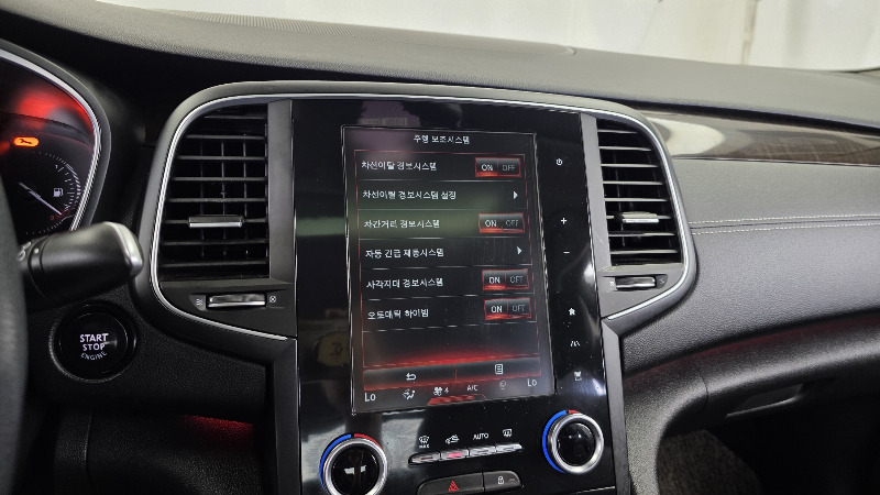 car Renault Samsung SM6 id30055 photo #16