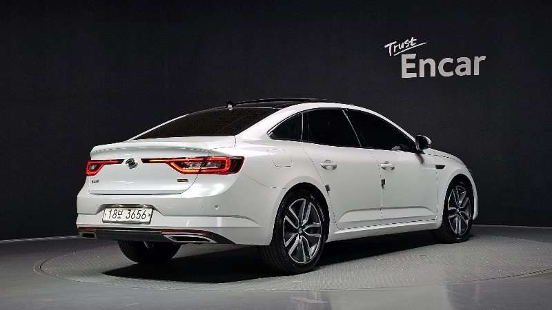 car Renault Samsung SM6 id30055 photo #2