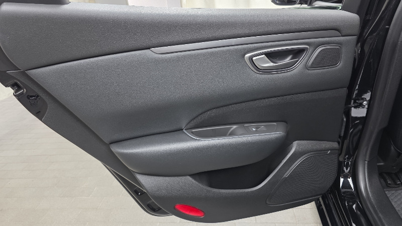 car Renault Samsung SM6 id30143 photo #25