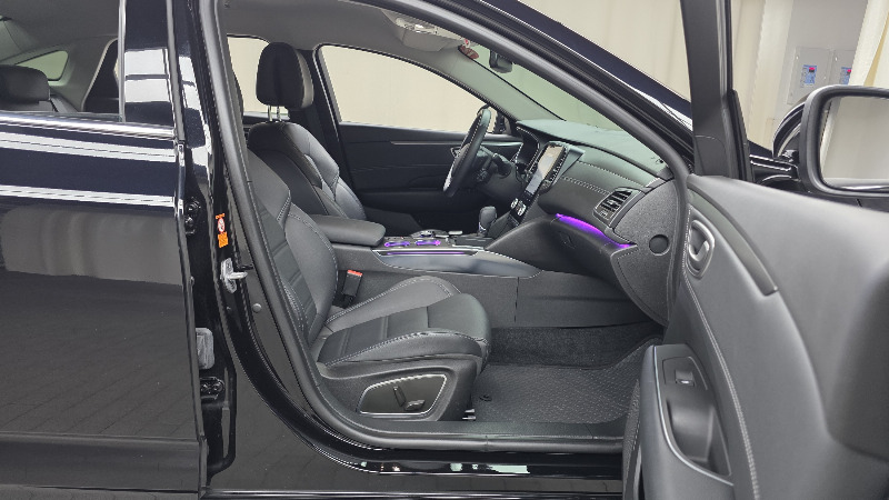 car Renault Samsung SM6 id30143 photo #26