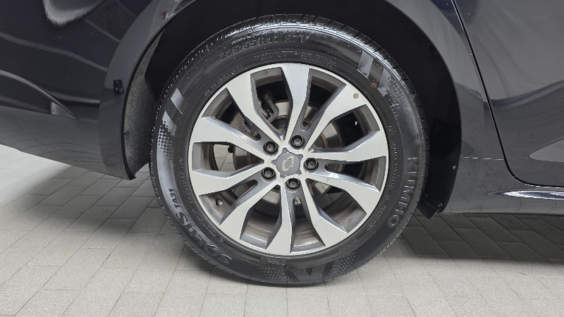 car Renault Samsung SM6 id30143 photo #5