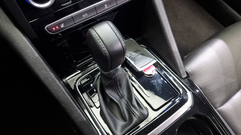 car Renault Samsung SM6 id30186 photo #9
