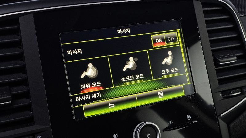car Renault Samsung SM6 id30219 photo #16