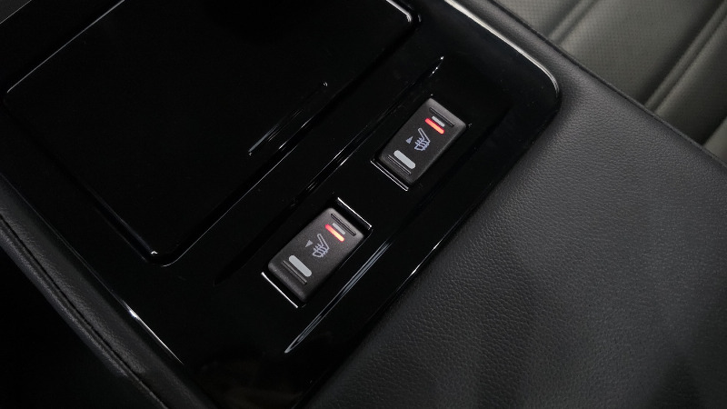 car Renault Samsung SM6 id30236 photo #19