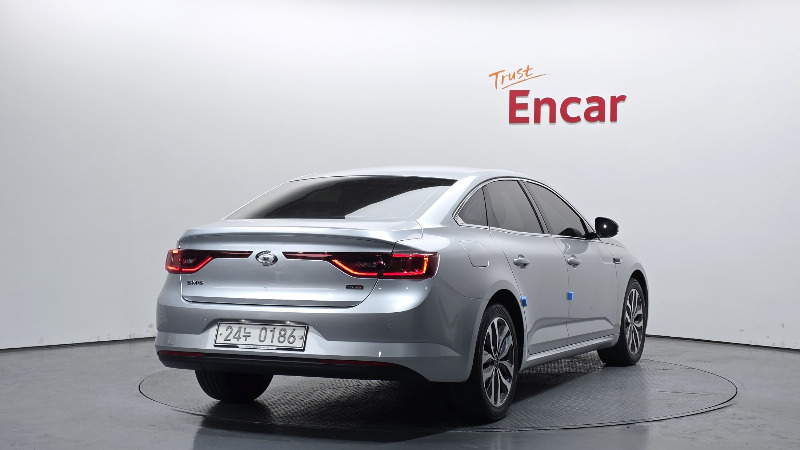 car Renault Samsung SM6 id30238 photo #2