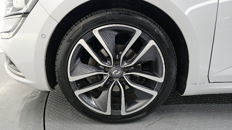 car Renault Samsung SM6 id30248 photo #5
