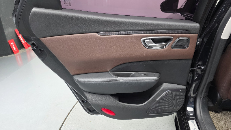 car Renault Samsung SM6 id30253 photo #25