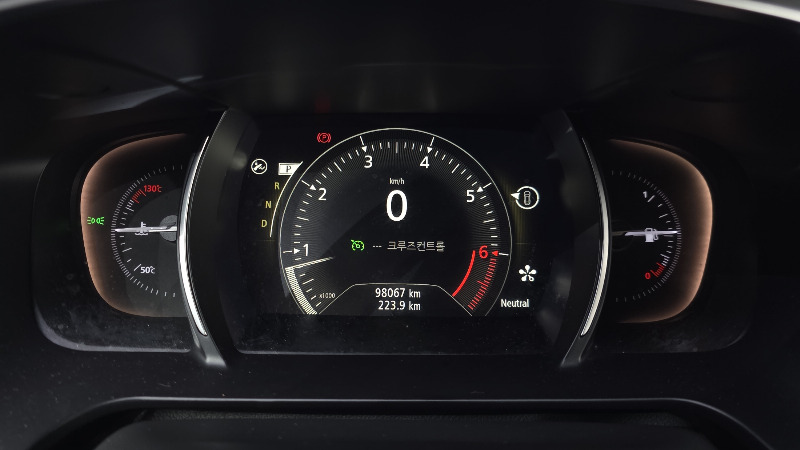 car Renault Samsung SM6 id30253 photo #8