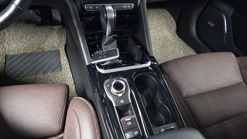 car Renault Samsung SM6 id30253 photo #9