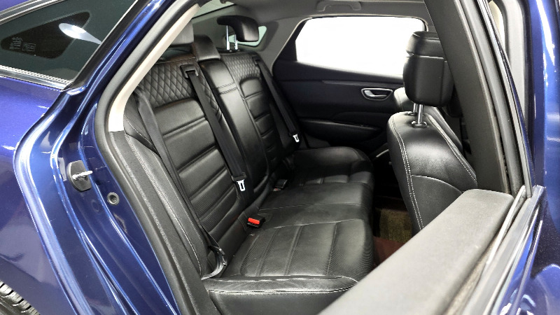 car Renault Samsung SM6 id30266 photo #11
