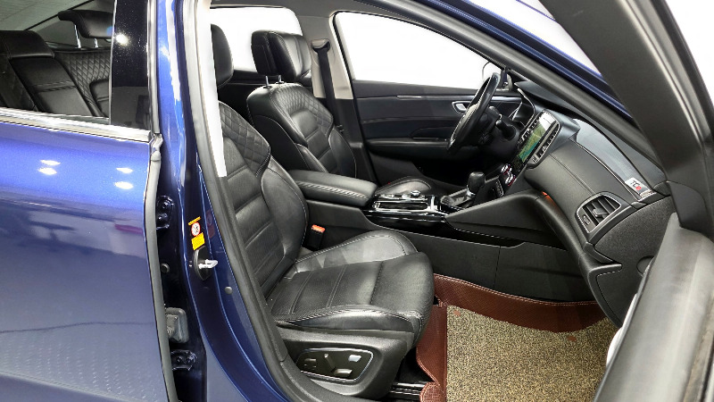 car Renault Samsung SM6 id30266 photo #26