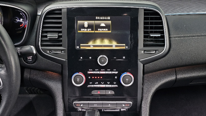 car Renault Samsung SM6 id30283 photo #19