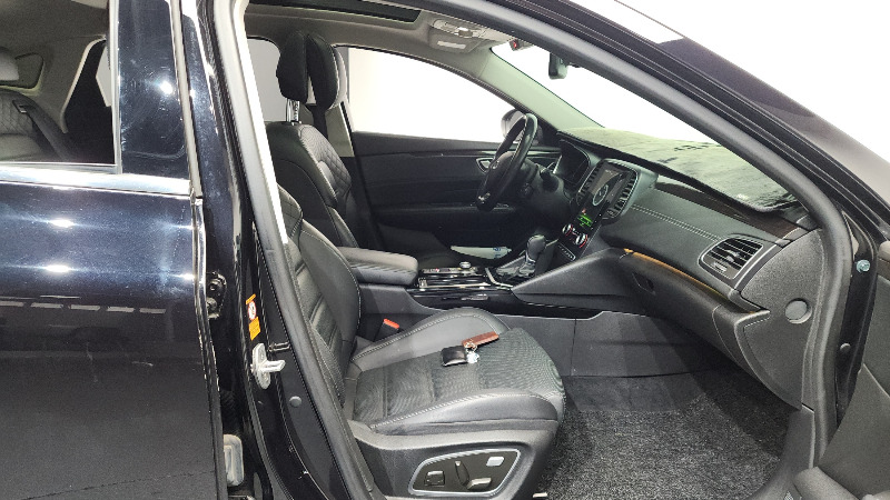 car Renault Samsung SM6 id30285 photo #11