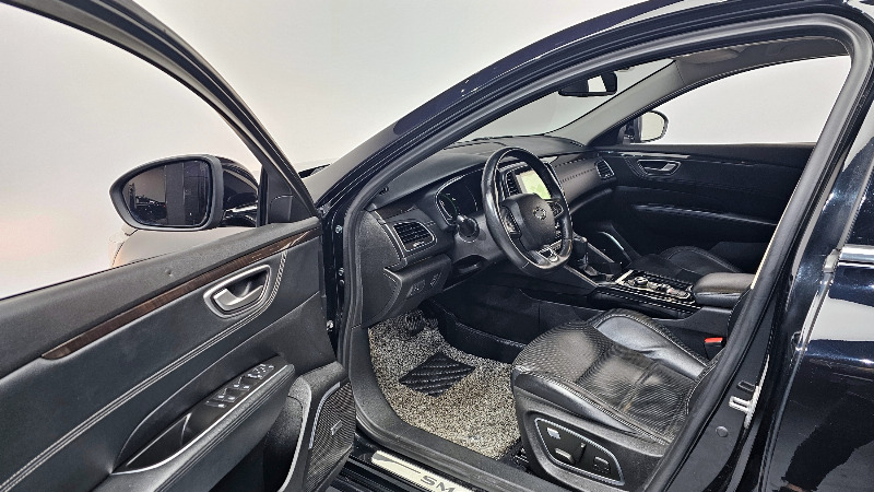 car Renault Samsung SM6 id30290 photo #11