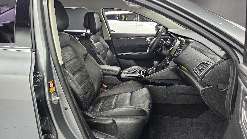 car Renault Samsung SM6 id30321 photo #12