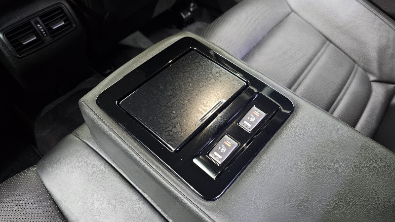 car Renault Samsung SM6 id30321 photo #16