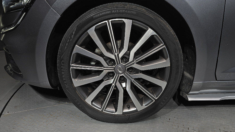 car Renault Samsung SM6 id30324 photo #5
