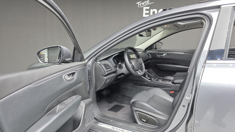 car Renault Samsung SM6 id30327 photo #12