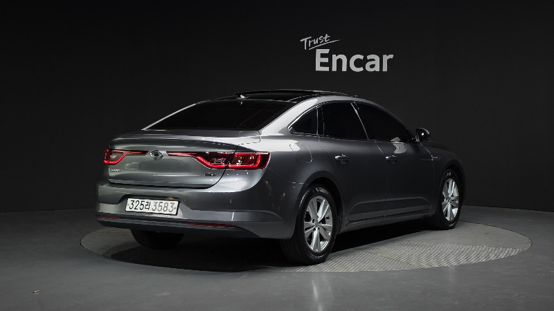 car Renault Samsung SM6 id30327 photo #2