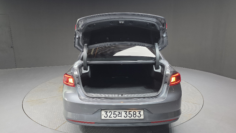 car Renault Samsung SM6 id30327 photo #20