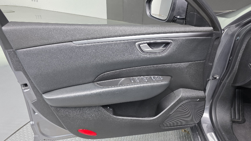 car Renault Samsung SM6 id30327 photo #24