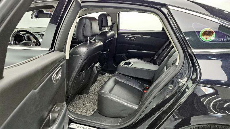 car Renault Samsung SM6 id30331 photo #12