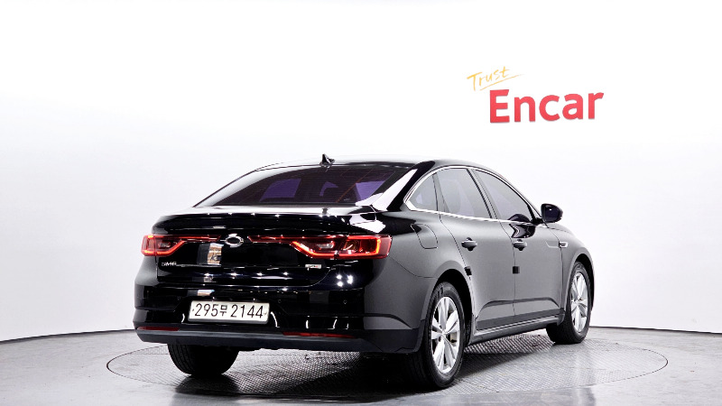 car Renault Samsung SM6 id30331 photo #2